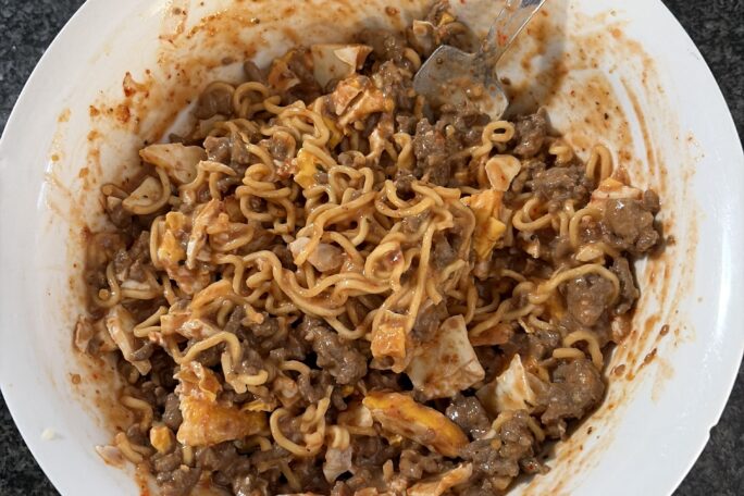 Ramen noodles with beef mince and egg