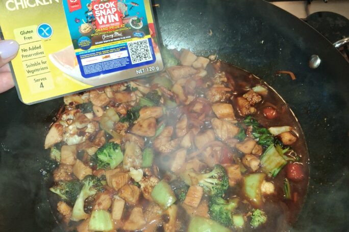 Honey soy stir fry chicken