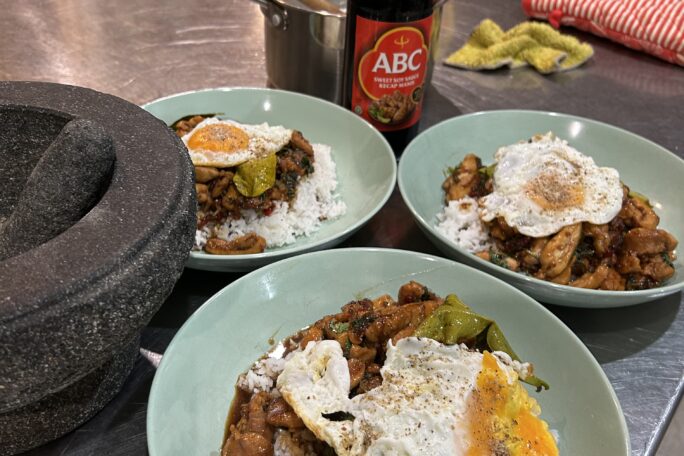 Spicy Thai Basil Kaffir Lime Chicken