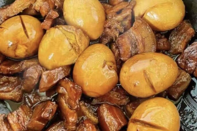 Pork belly with eggs