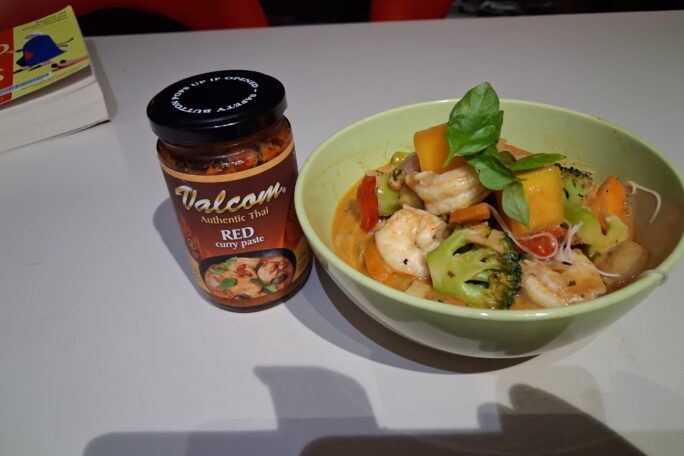 Sims Prawn laska curry