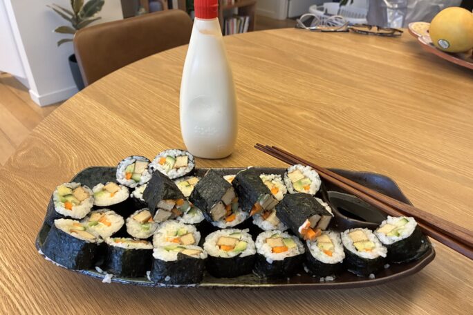 Quick and easy sushi rolls