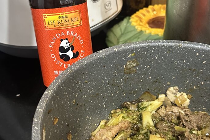 Sautéed Beef Broccoli in Oyster Sauce