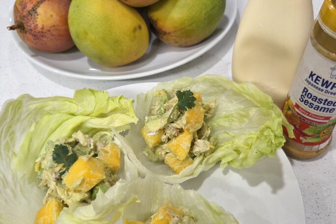Spicy Queensland Mango, avocado and roasted chicken lettuce cups
