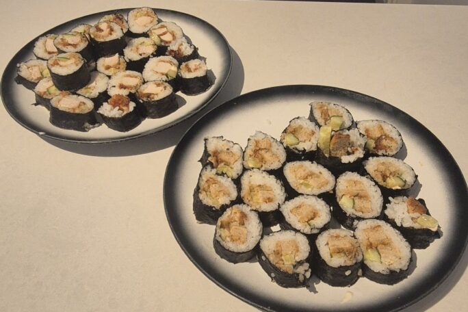 Plant based chicken sushi