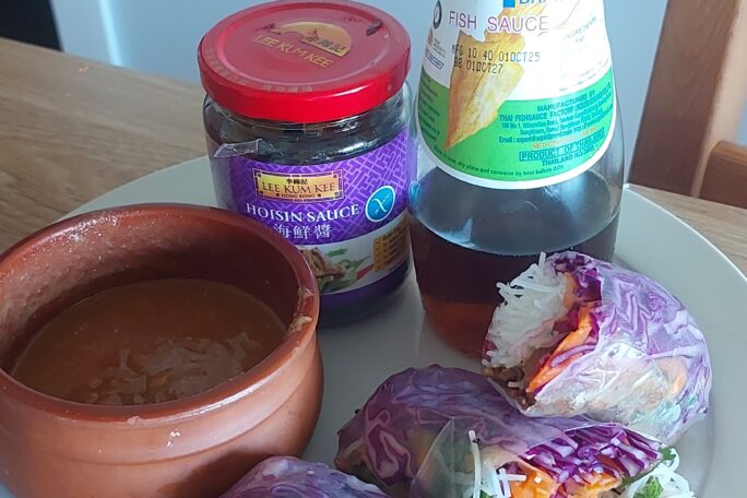 Lemongrass Rice Paper Rolls with Peanut Dipping Sauce