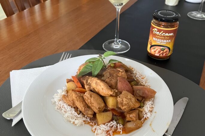 Massaman Chicken and 5 Veg