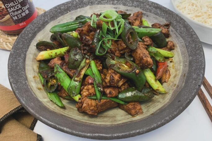 Hunan‑Style Toban Djan Pork with Fresh Green Chillies