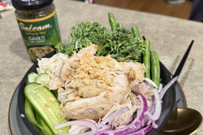 Air fryer chicken satay bowl with peanut crunch