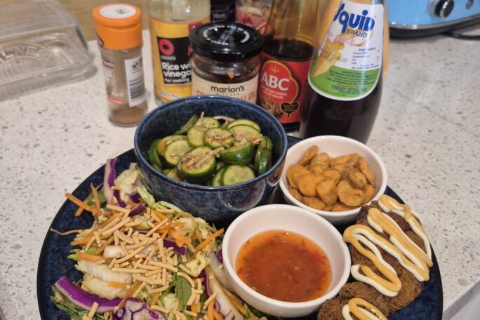 Mid-week spicy chicken and cucumber salad