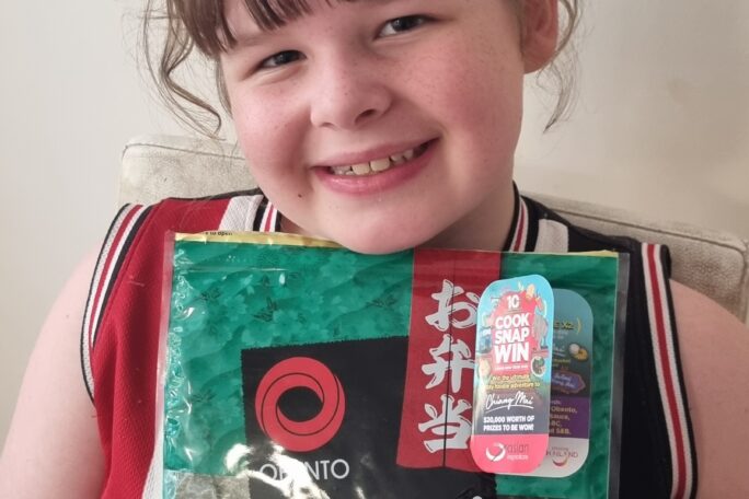 Crispy chicken sushi