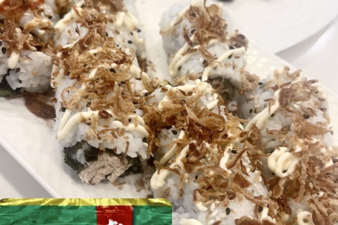 Spicy cooked Tuna handrolls