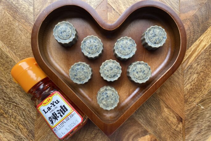 Spicy Black Sesame White Chocolate