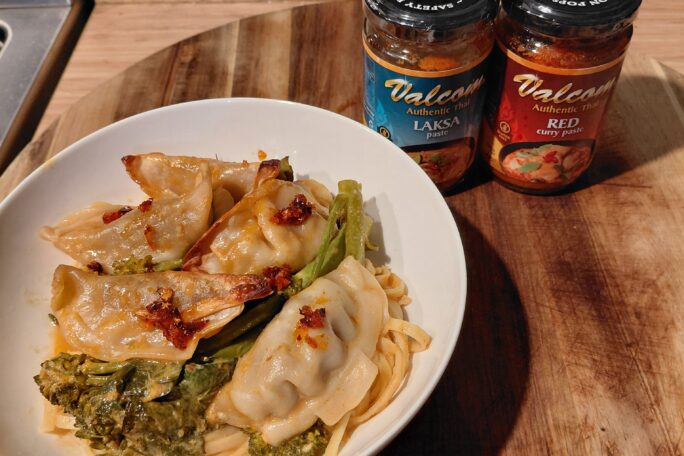 Beck’s One Pan Laksa Red Curry Dumplings