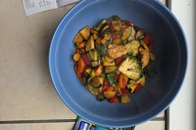 Cantonese Stir Fry Chicken