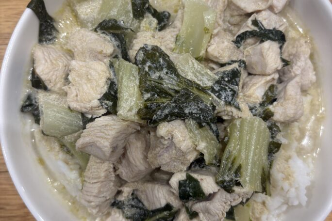 Spicy green Thai curry