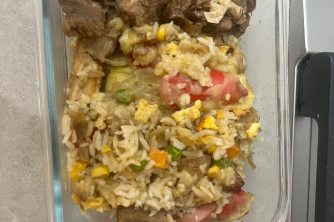 Baked pork chop rice with green curry sauce