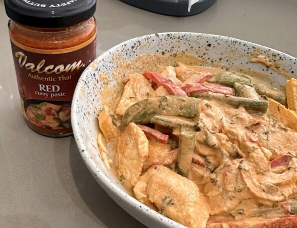 Thai red chicken curry