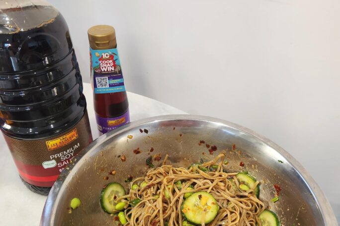 Chilli cucumber noodle salad