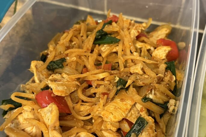 Spicy chicken with bamboo shoot