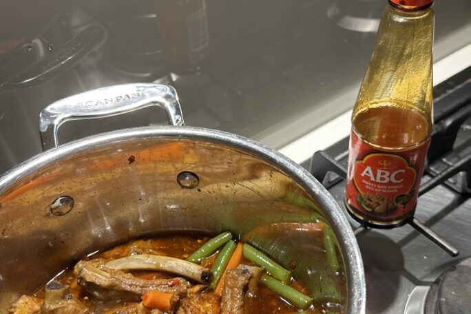 Mama’s spicy pork spareribs