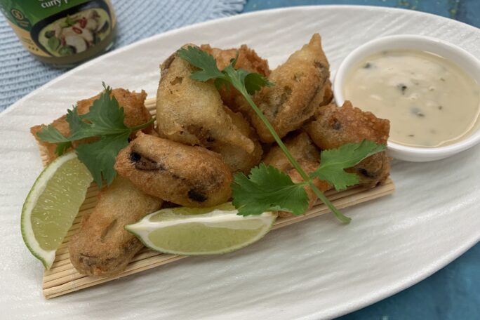 Tempura Tahong with Thai Green curry sauce