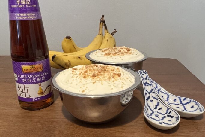 Banana-Sesame Cream Pudding