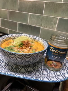 Laksa with chicken balls and tofu